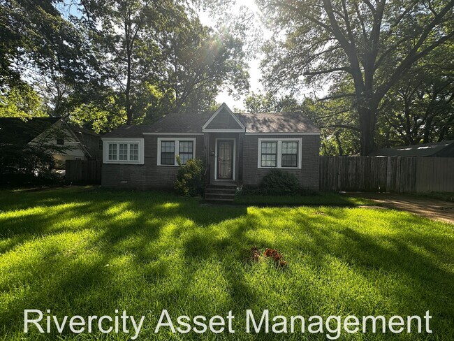 Primary Photo - 554 Sandridge St