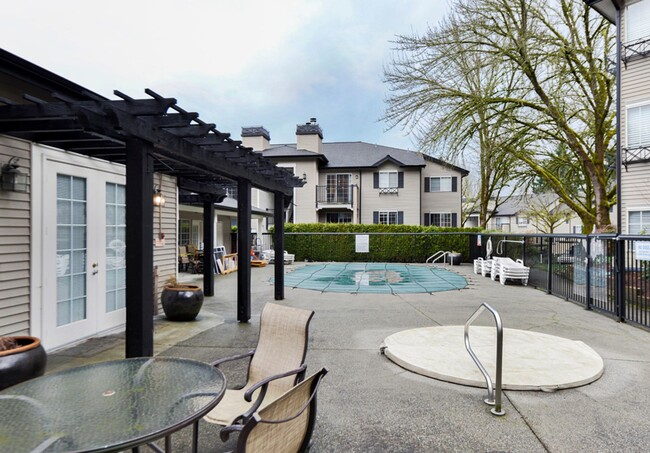 Building Photo - Available Now! Beautiful Kirkland Condo - ...