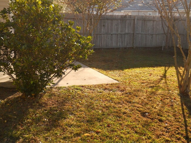 Building Photo - 4207 Roxbury Dr