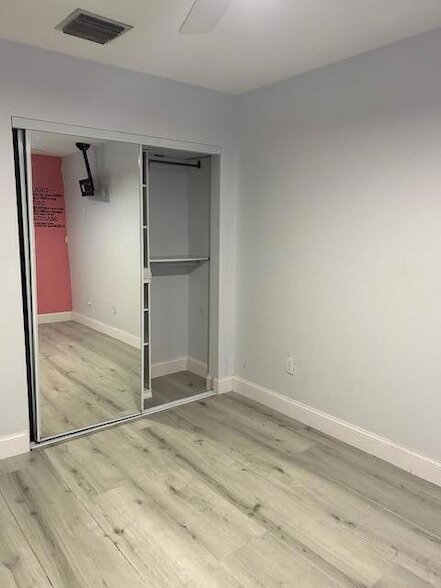 Building Photo - 1305 Lucaya Dr