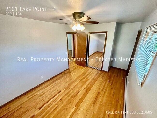 Building Photo - 2101 Lake Point Dr