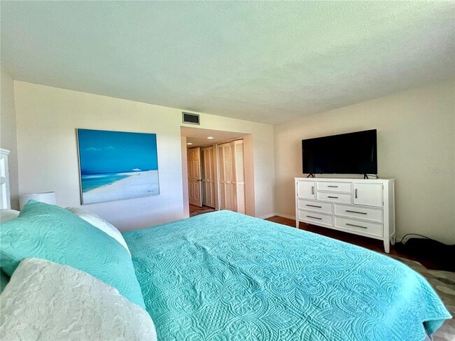 Building Photo - 801 Islamorada Blvd