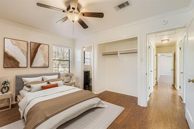 Building Photo - 5702 Fairlane Dr