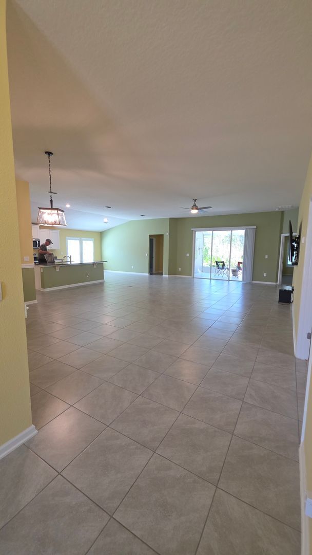 Building Photo - New Home in Sawmill Creek 3 Bedroom 3 Bath home with Office/Den and Screened Patio