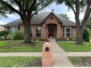 Building Photo - 1524 Edinburgh Ln