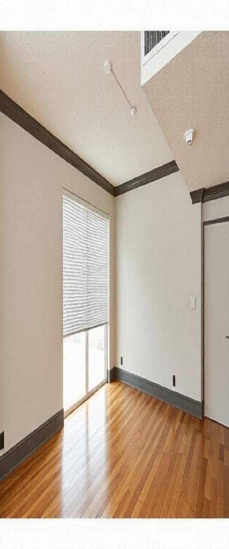 Building Photo - 1330 University Dr