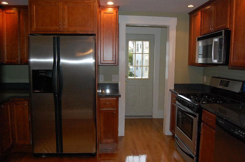 Building Photo - 99 Hull St