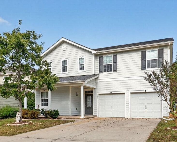 Building Photo - 241 Seymour Pl