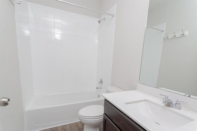 Building Photo - 14614 Frankel Loop