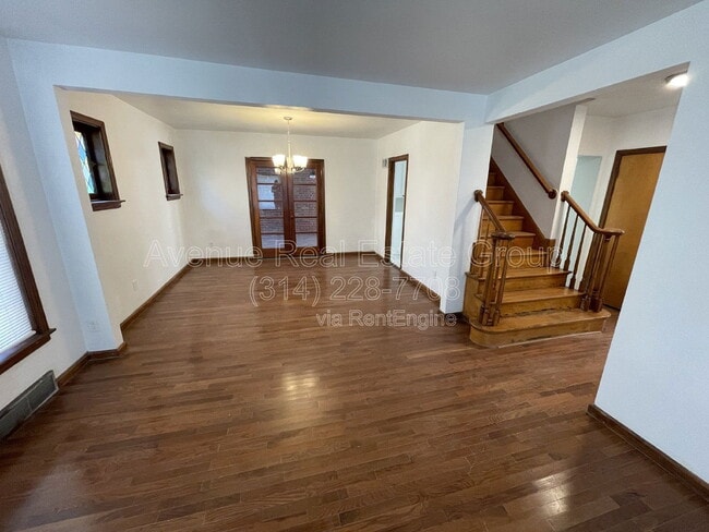 Building Photo - 2944 Moniteau Dr