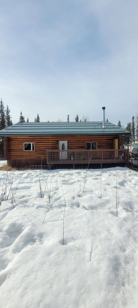 Building Photo - Charming Cabin – 2BR Home with Wood Stove - Dog Friendly