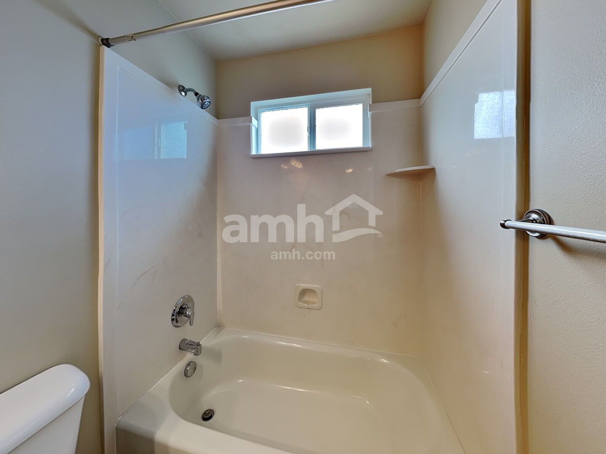 Building Photo - 3501 Bay Ct