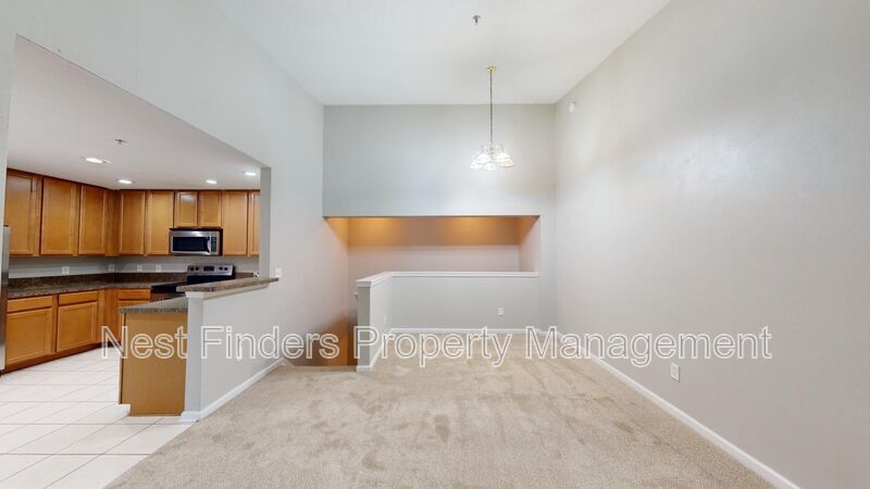 Building Photo - 7063 Deer Lodge Cir