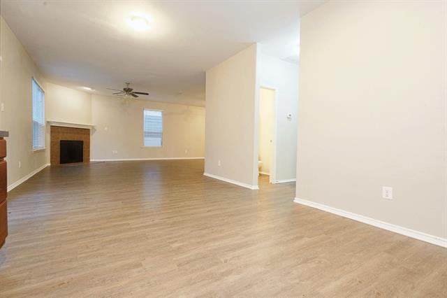 Building Photo - 1612 Cambridge Dr