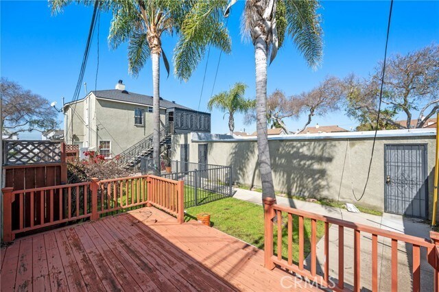 Building Photo - 15702 Halldale Ave