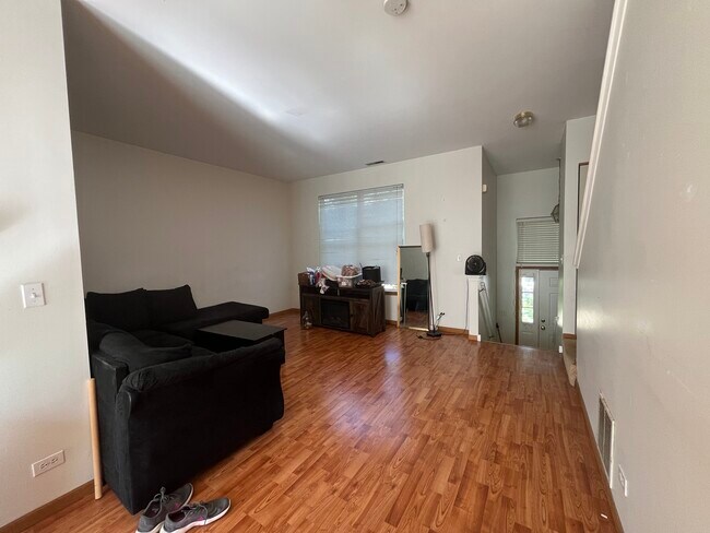 Building Photo - 1603 Superior Ct