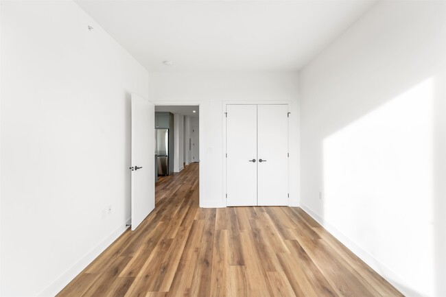 Building Photo - 873 Communipaw Ave