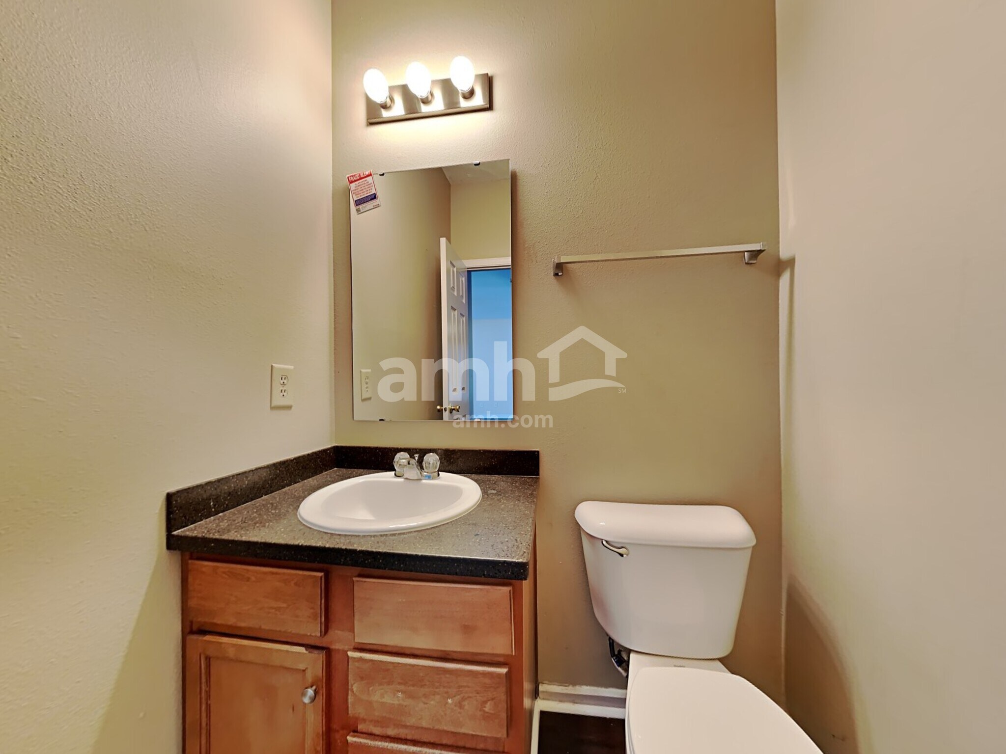 Building Photo - 936 Shenandoah Way