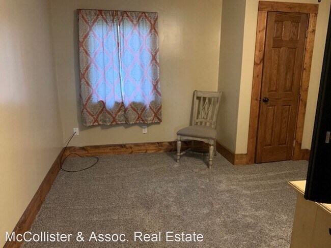 Building Photo - 3 br, 2 bath House - 122 Short Street