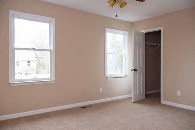 Building Photo - Half off first month rent move in special!
