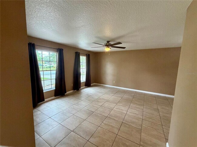 Building Photo - 1 King Arthur Ct