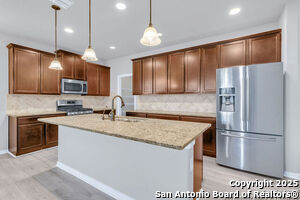 Building Photo - 10423 Francisco Way