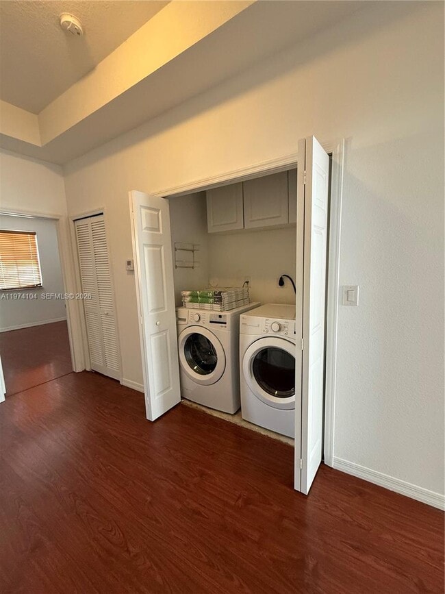 Building Photo - 16642 SW 79th Way