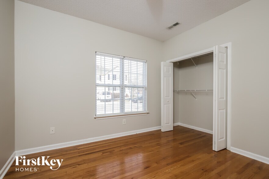 Building Photo - 1305 Camden Pl Ct