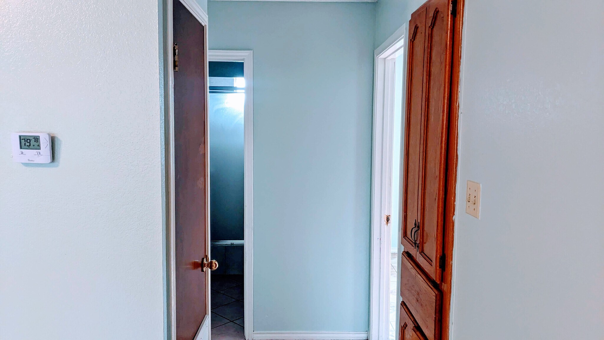 Building Photo - 1820 Mercer St