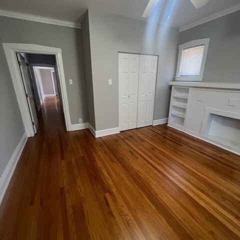 Building Photo - 3845 W Sunnyside Ave