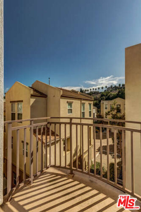 Building Photo - 6532 S Para Way