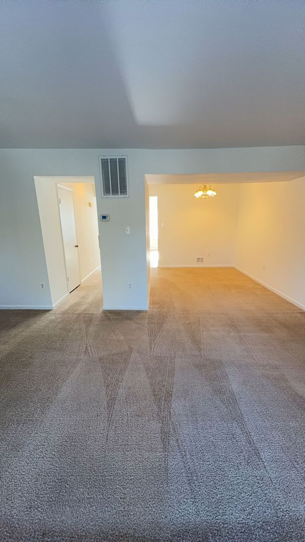 Building Photo - Three Bedroom Townhouse in Alexandria Near Ft Belvoir