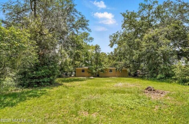 Building Photo - 1841 Debutante Dr