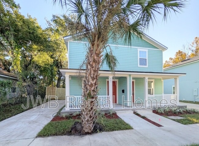 Building Photo - 843 Bridier St