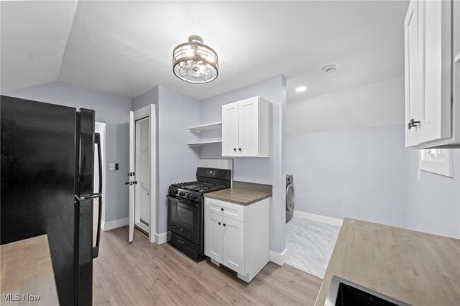 Building Photo - 1426 Starkweather Ave