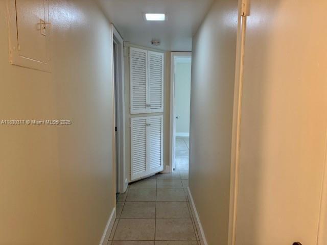 Building Photo - 3109 Oakland Shores Dr