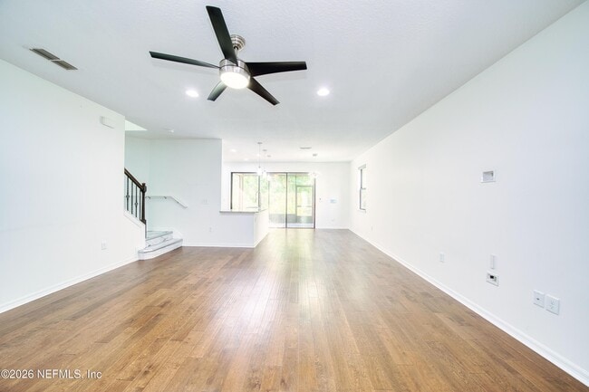 Building Photo - 7019 Coldwater Dr