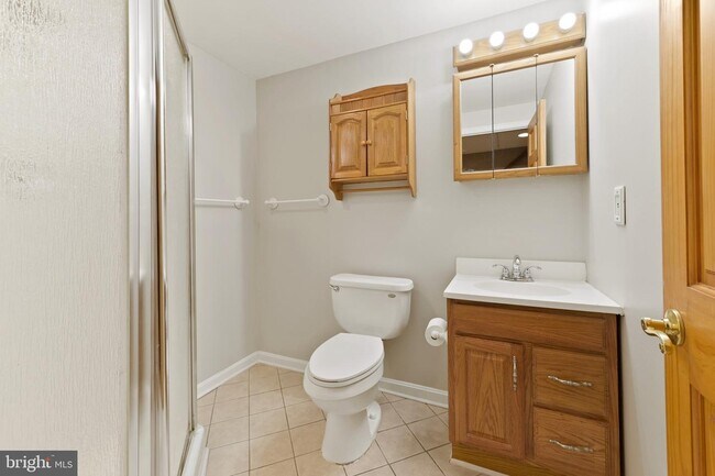Building Photo - 7938 Jasons Landing Way