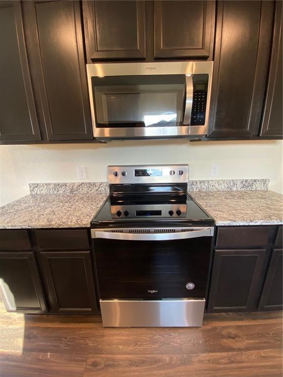 Building Photo - 401 Hyacinth Way