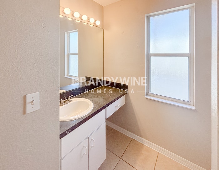 Building Photo - 2303 Needham Dr