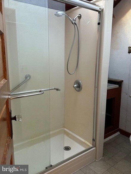 Building Photo - 12 Delaware Ave