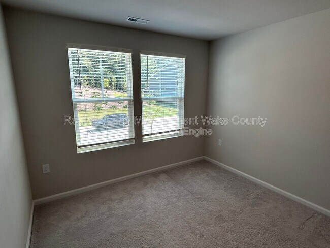 Building Photo - 1605 Emory Rdg Wy