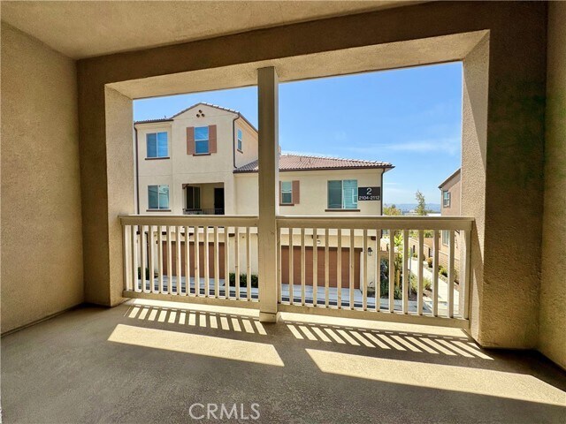 Building Photo - 2113 Crescent Moon