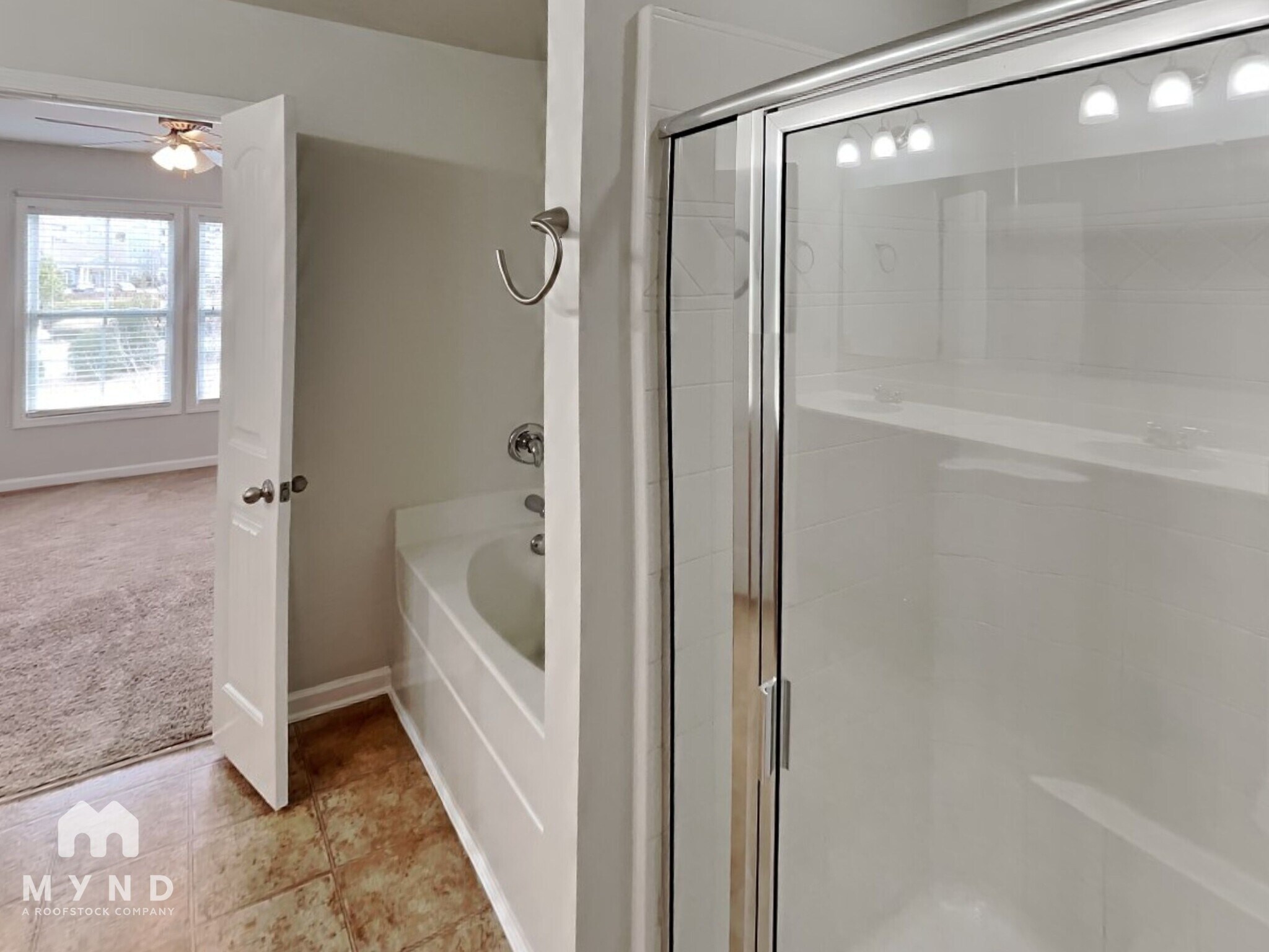 Building Photo - 397 Sand Bay Dr SW