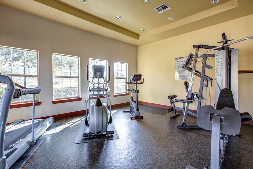 Springmarc 1350 Sadler Dr San Marcos TX 78666 Apartment Finder