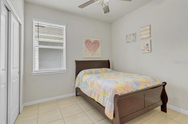 Building Photo - 1872 Summer Serenity Dr