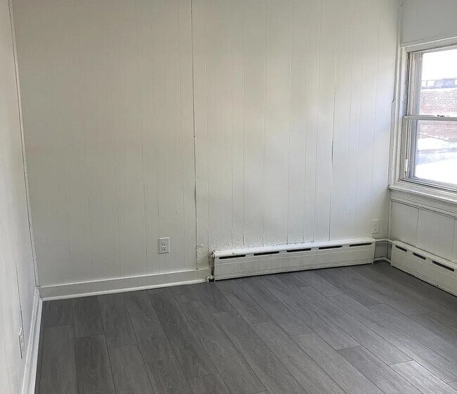 Building Photo - 1682 Harrison St