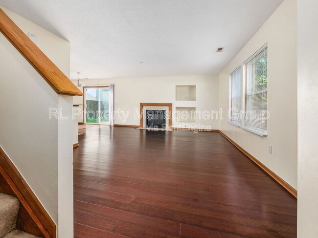 Building Photo - 3152 Thorndyke St