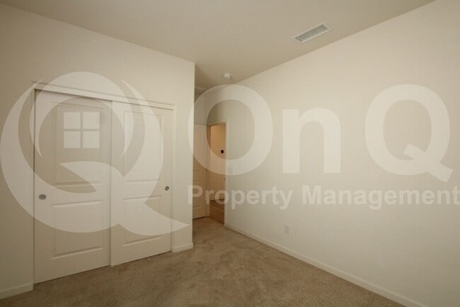 Building Photo - 35136 N Magnette Way