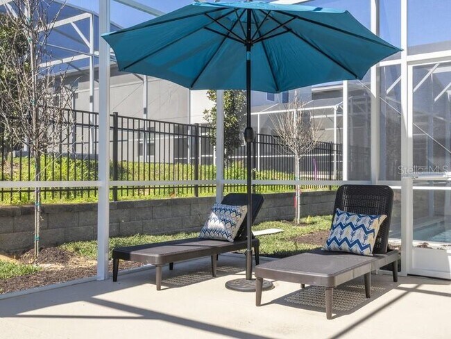 Building Photo - 8956 Takeaway Wy